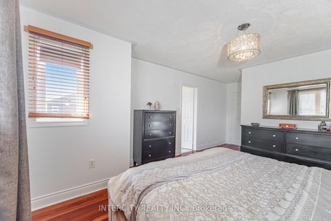 Photo 26 at 167 Terra Road, East Woodbridge, Vaughan