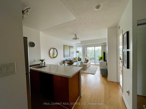 Photo 4 at 409 - 2495 Dundas Street W, High Park North, Toronto