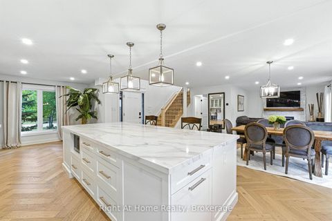Photo 11 at 230 Poole Drive, RO River Oaks, Oakville