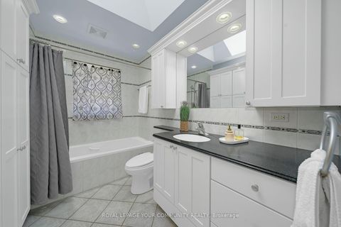 Photo 9 at 9 Theresa Avenue, Newtonbrook West, Toronto