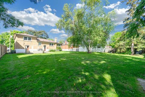 Photo 19 at 9 Theresa Avenue, Newtonbrook West, Toronto