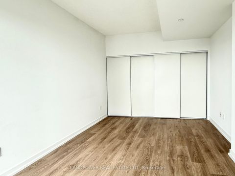 Photo 13 at 3502 - 115 McMahon Drive, Bayview Village, Toronto