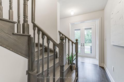 Photo 8 at 114 Thule Street N, Vellore Village, Vaughan