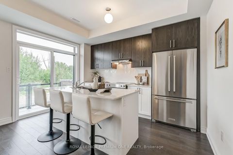 Photo 20 at 114 Thule Street N, Vellore Village, Vaughan