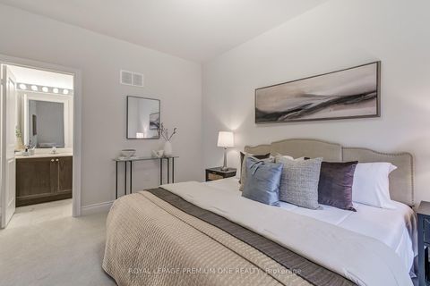 Photo 36 at 114 Thule Street N, Vellore Village, Vaughan