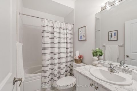 Photo 40 at 114 Thule Street N, Vellore Village, Vaughan