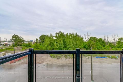 Photo 42 at 114 Thule Street N, Vellore Village, Vaughan