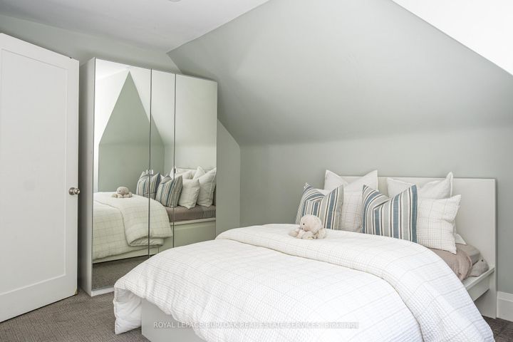 Photo 28 at 3 Oakwood Place, Westdale, Hamilton