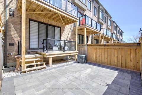 Photo 49 at 16 Glenngarry Crescent, Rural Vaughan, Vaughan