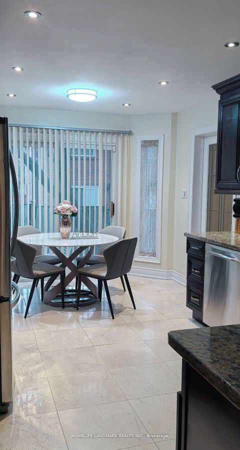 Photo 9 at 12 Clarinda Drive, Bayview Village, Toronto