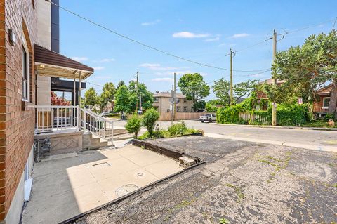 Photo 6 at 393 Glenholme Avenue, Oakwood Village, Toronto