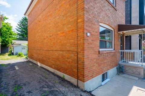 Photo 7 at 393 Glenholme Avenue, Oakwood Village, Toronto