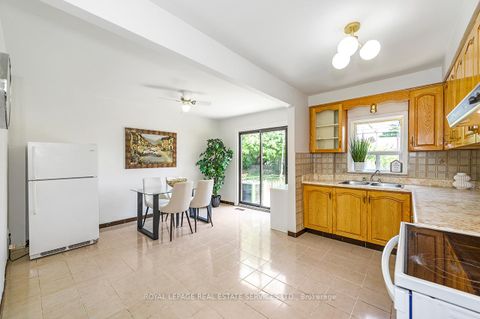 Photo 15 at 393 Glenholme Avenue, Oakwood Village, Toronto