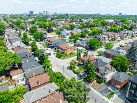 Photo 33 at 393 Glenholme Avenue, Oakwood Village, Toronto