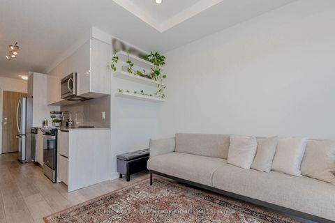 Photo 17 at 314 - 3100 Keele Street, CFB, Toronto