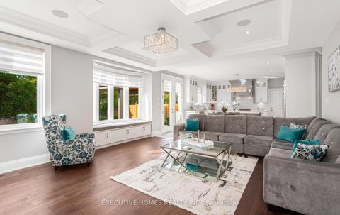Photo 6 at 1469 Bridge Road, WO West, Oakville