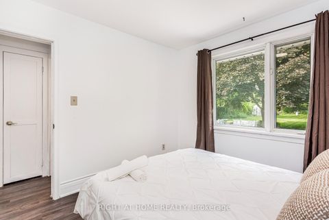 Photo 14 at 411 Maplehurst Avenue, WO West, Oakville