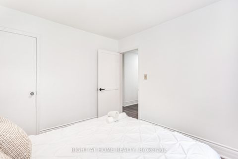 Photo 17 at 411 Maplehurst Avenue, WO West, Oakville