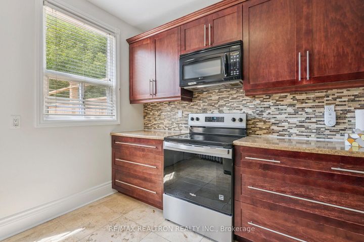 Photo 12 at 10 Coxwell Avenue, Coxwell, Toronto