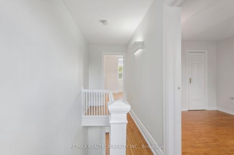 Photo 37 at 10 Coxwell Avenue, Coxwell, Toronto