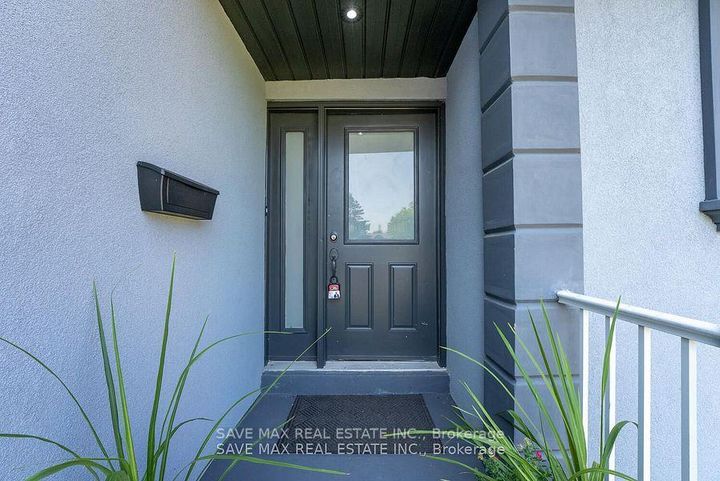 Photo 4 at 229 Rutherford Road N, Madoc, Brampton