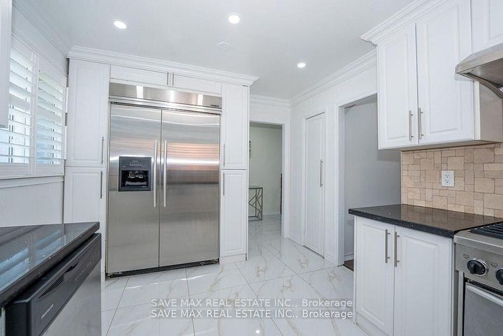 Photo 9 at 229 Rutherford Road N, Madoc, Brampton