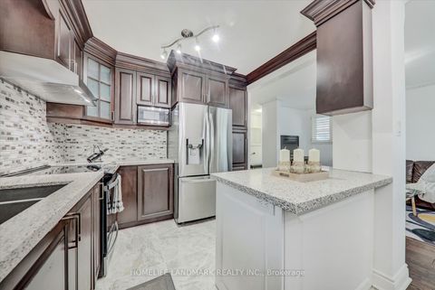 Photo 10 at 71 Sundance Crescent, Woburn, Toronto