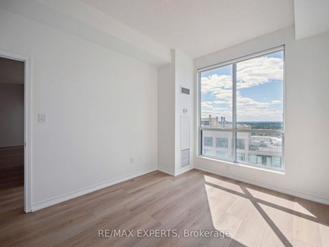 Photo 9 at UPH-06 - 7 Lorraine Drive, Willowdale West, Toronto