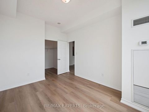 Photo 10 at UPH-06 - 7 Lorraine Drive, Willowdale West, Toronto