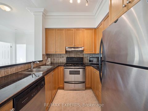 Photo 19 at UPH-06 - 7 Lorraine Drive, Willowdale West, Toronto
