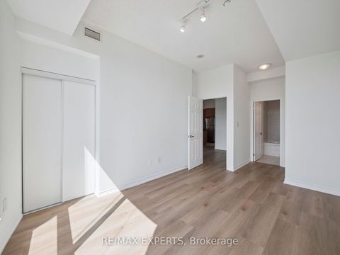 Photo 35 at UPH-06 - 7 Lorraine Drive, Willowdale West, Toronto