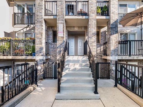 Photo 1 at 2020 - 125 George Appleton Way, CFB, Toronto