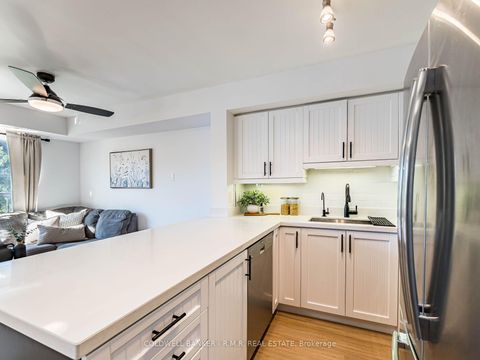 Photo 16 at 2020 - 125 George Appleton Way, CFB, Toronto