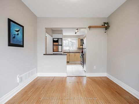 Photo 3 at 1081 Pearson Drive, CP College Park, Oakville