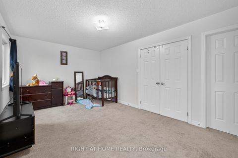 Photo 13 at 147 Betony Drive, Oak Ridges, Richmond Hill