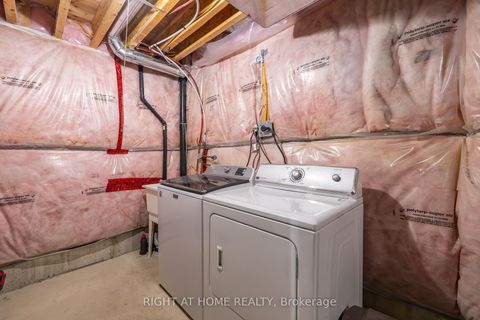 Photo 20 at 147 Betony Drive, Oak Ridges, Richmond Hill
