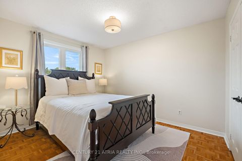 Photo 16 at 42 Fifefield Drive, Maple, Vaughan Photo 16 at 42 Fifefield Drive, Maple, Vaughan