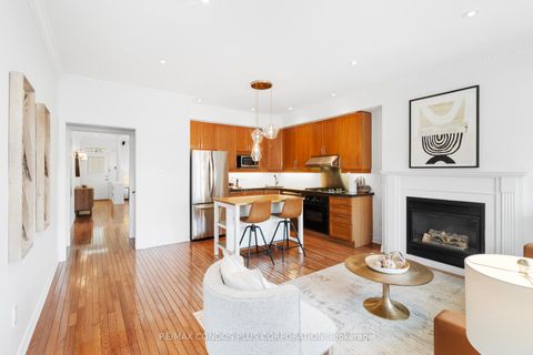 Photo 14 at 127 Boardwalk Drive, The Beaches, Toronto