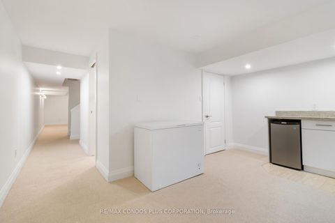Photo 39 at 127 Boardwalk Drive, The Beaches, Toronto
