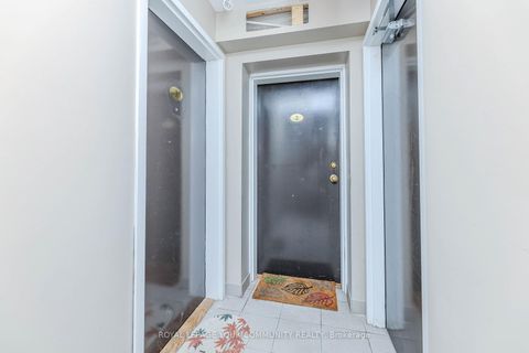 Photo 8 at 2 - 153 Isaac Devins Boulevard, Pelmo Park W5, Toronto