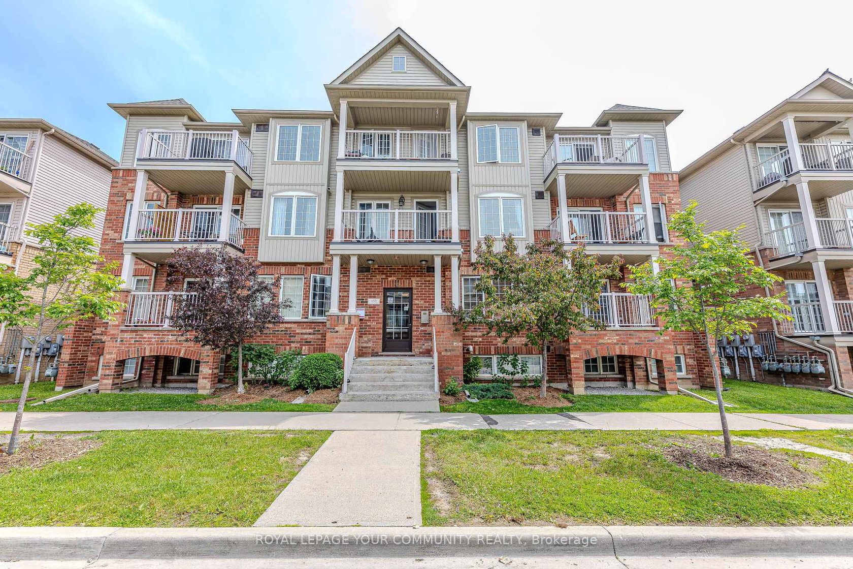 2 - 153 Isaac Devins Boulevard, Pelmo Park W5, Toronto 