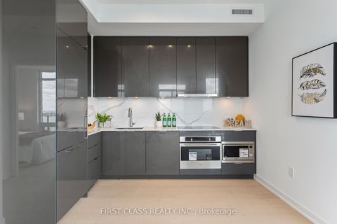 Photo 13 at S3504 - 8 Olympic Garden Drive, Newtonbrook East, Toronto