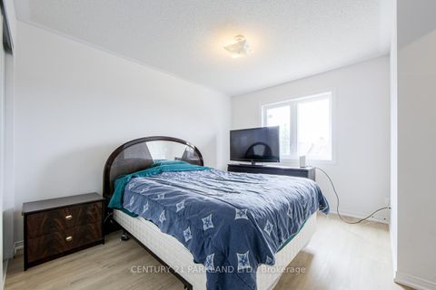Photo 20 at 26 Kelso Crescent, Maple, Vaughan