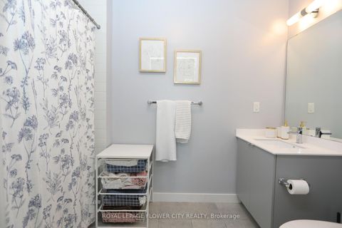 Photo 13 at 112 - 210 Sabina Drive, GO Glenorchy, Oakville