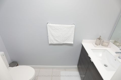 Photo 18 at 112 - 210 Sabina Drive, GO Glenorchy, Oakville