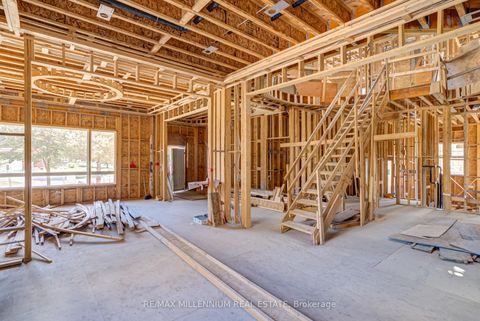 Photo 10 at 136 Boake Trail, Bayview Hill, Richmond Hill