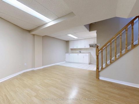 Photo 35 at 25 Bemerton Court, Milliken, Toronto