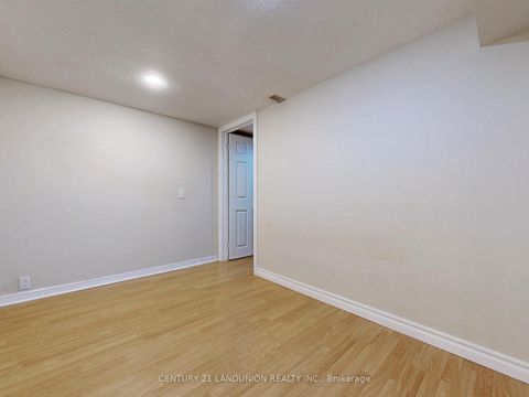 Photo 41 at 25 Bemerton Court, Milliken, Toronto