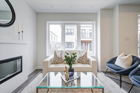 Photo 4 at 73 Matawin Lane, Headford Business Park, Richmond Hill Photo 4 at 73 Matawin Lane, Headford Business Park, Richmond Hill