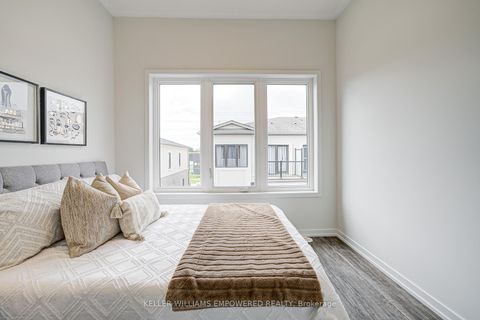 Photo 13 at 73 Matawin Lane, Headford Business Park, Richmond Hill Photo 13 at 73 Matawin Lane, Headford Business Park, Richmond Hill